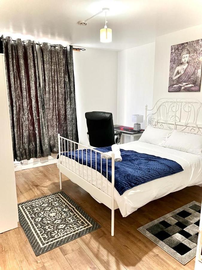 Shadwell Holiday Rooms Londra Esterno foto